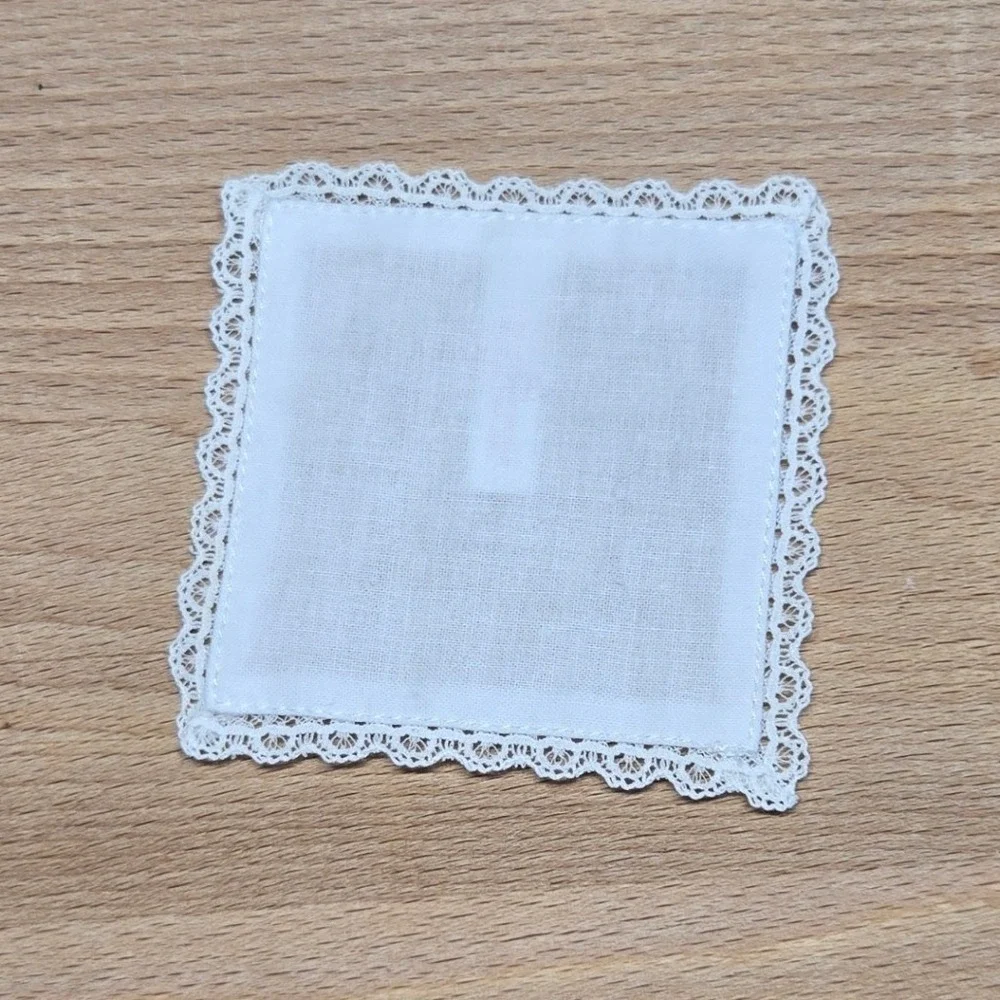 American Girl Felicity Historical Meet Accessories White Lace Handkerchief Hanky